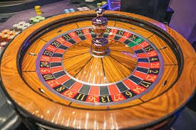 Live Baccarat dealer studio at gitartogel